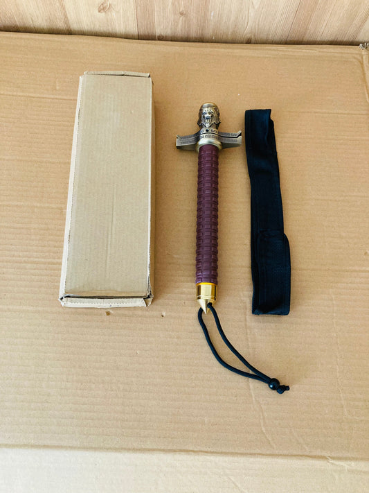 Self Defence Lion Shape Stainless Steel Retractable Baton - Stick 31β