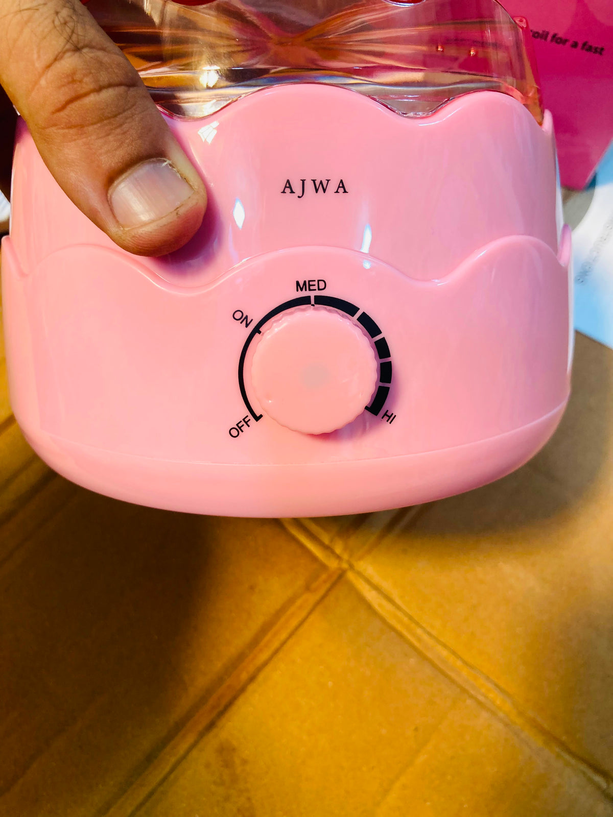 AJWA 100W Electric Wax Heater with Adjustable Temperature Control & Lid SM-8002