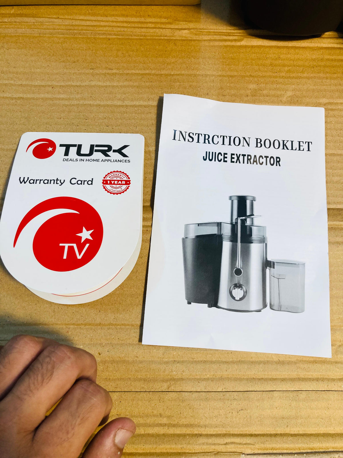 TURK Electric Juice Extractor 400W High Yield Juicer with 2.5L Pulp Container & Juice Pitcher TK-4083