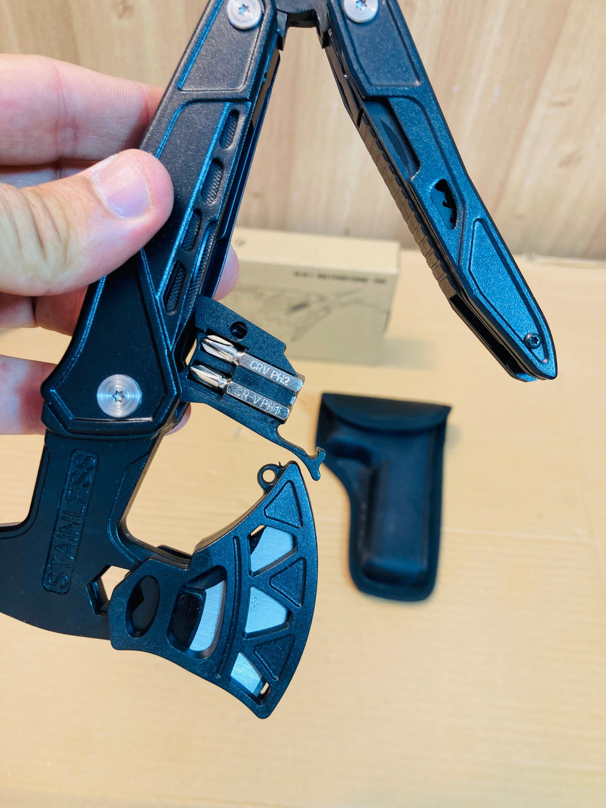 18in1 Camping Multifunctional Survival Hammer Axe Tool