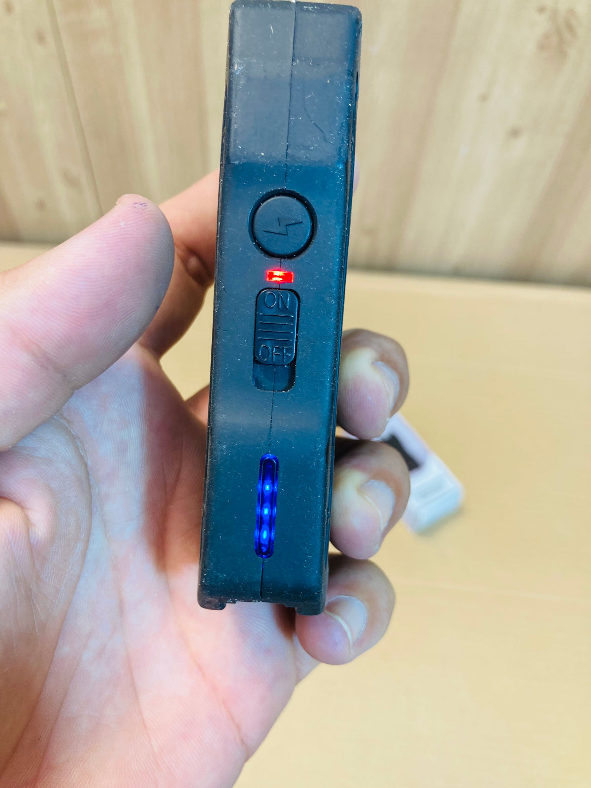 SABRE Self Defence Stun Gun Taser S-1021