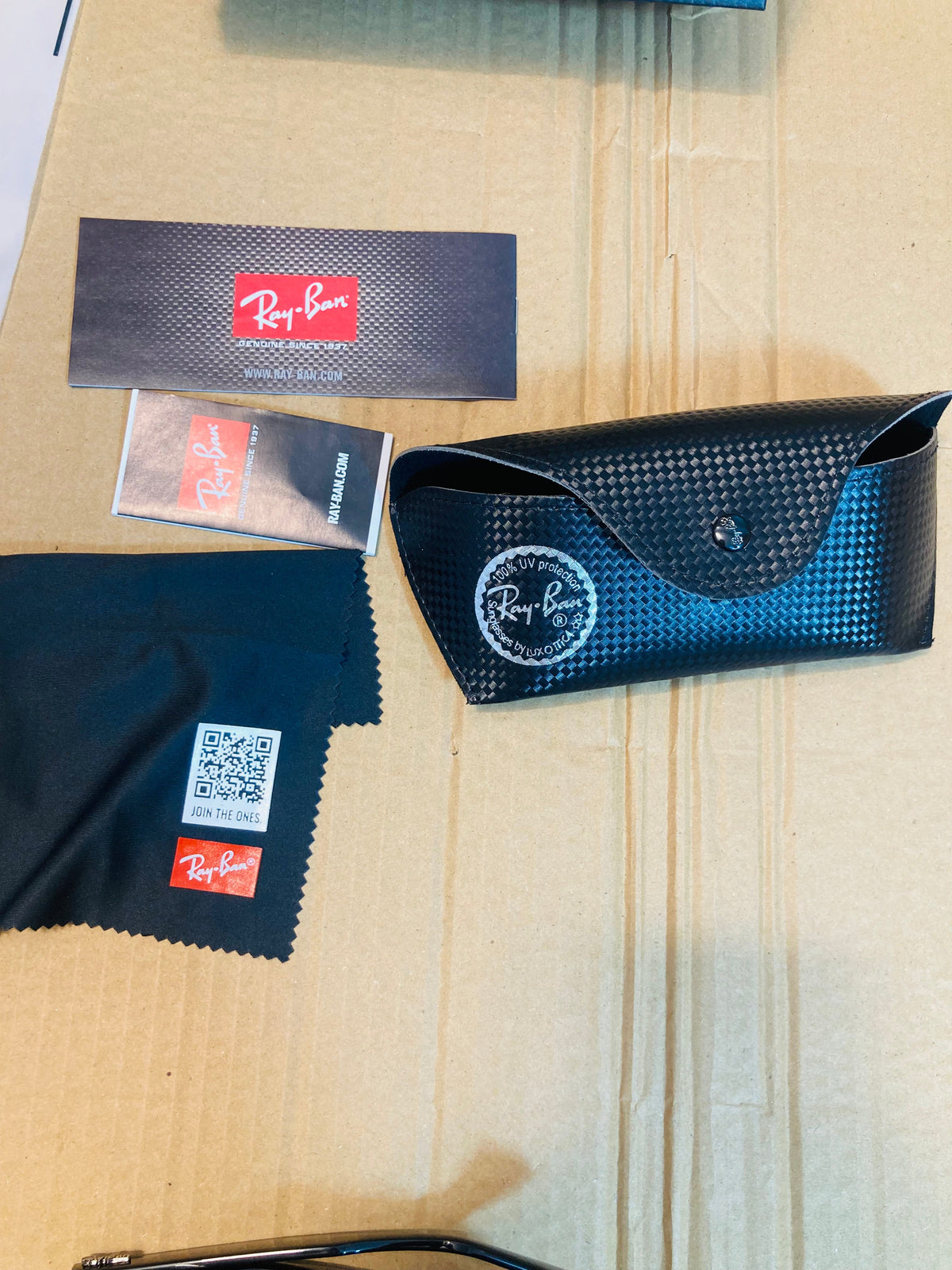 Ray-Ban RB2140 Original Wayfarer Classic Polarized Sunglasses