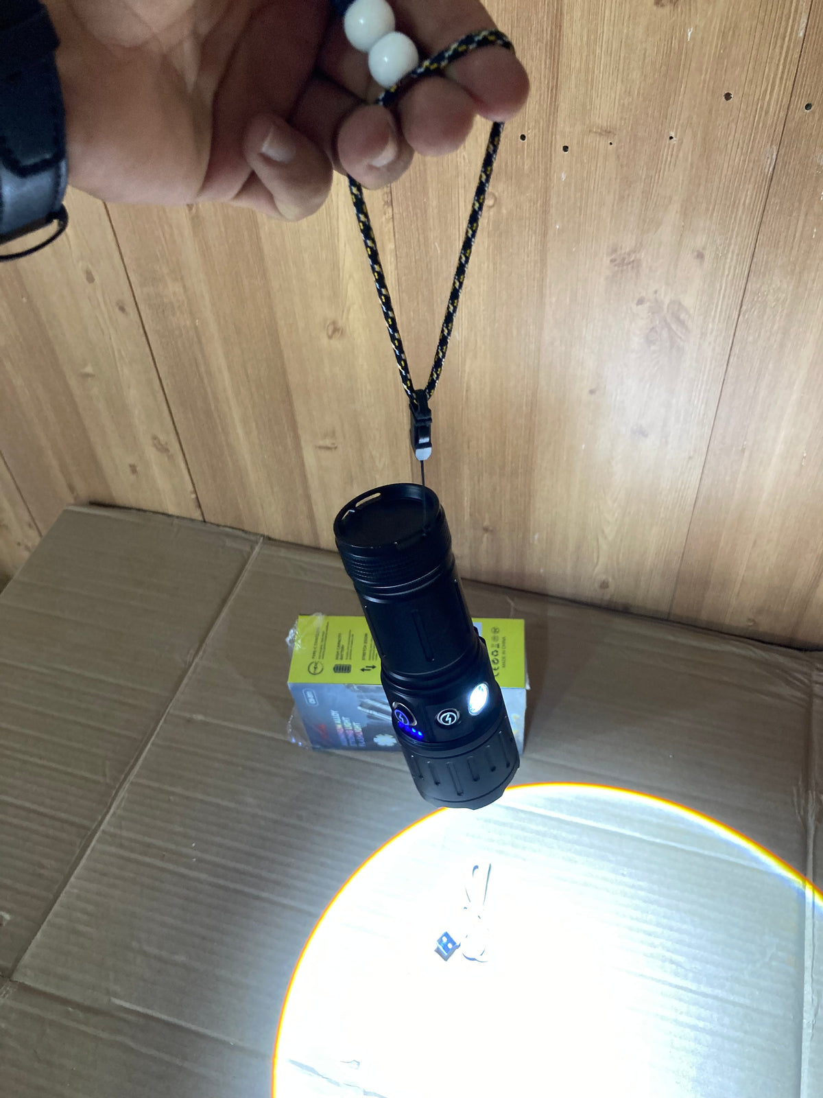 COBA Compact Size Rechargeable Led Flashlight CB-B51