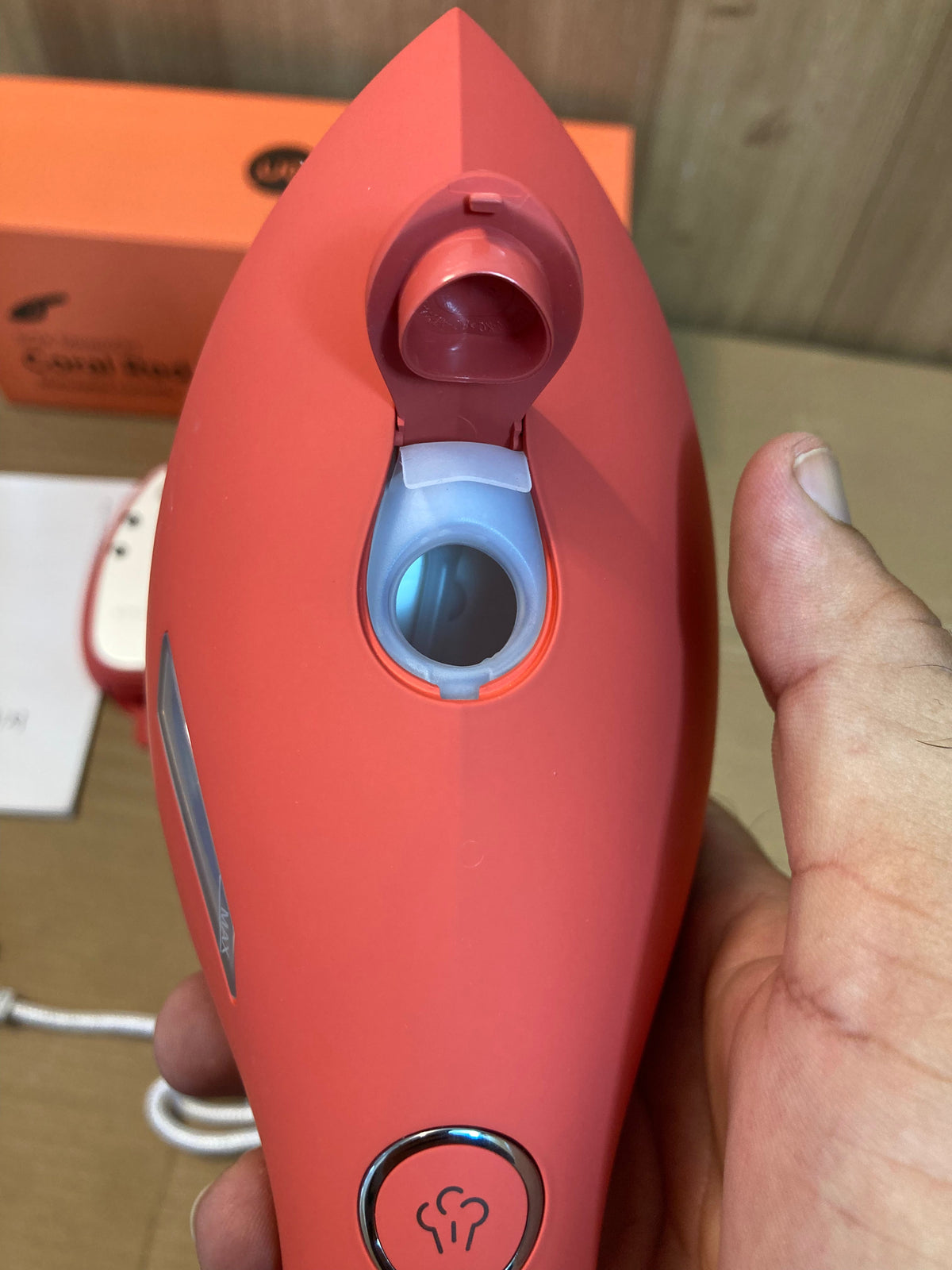 SteamOn Korean Handheld Steam Iron 1000W