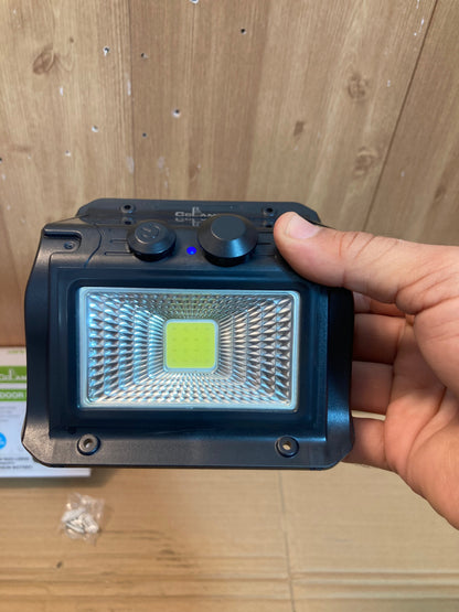 Rechargeable Outdoor Solar Light CL-108