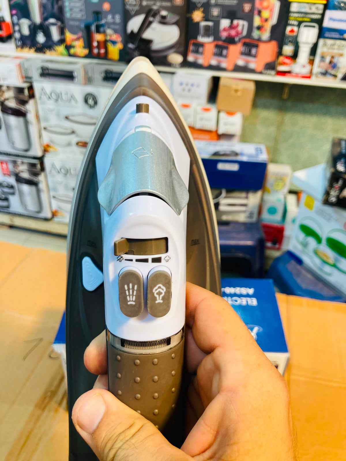 Arshia 2400W Electric Steam Iron AS240-789