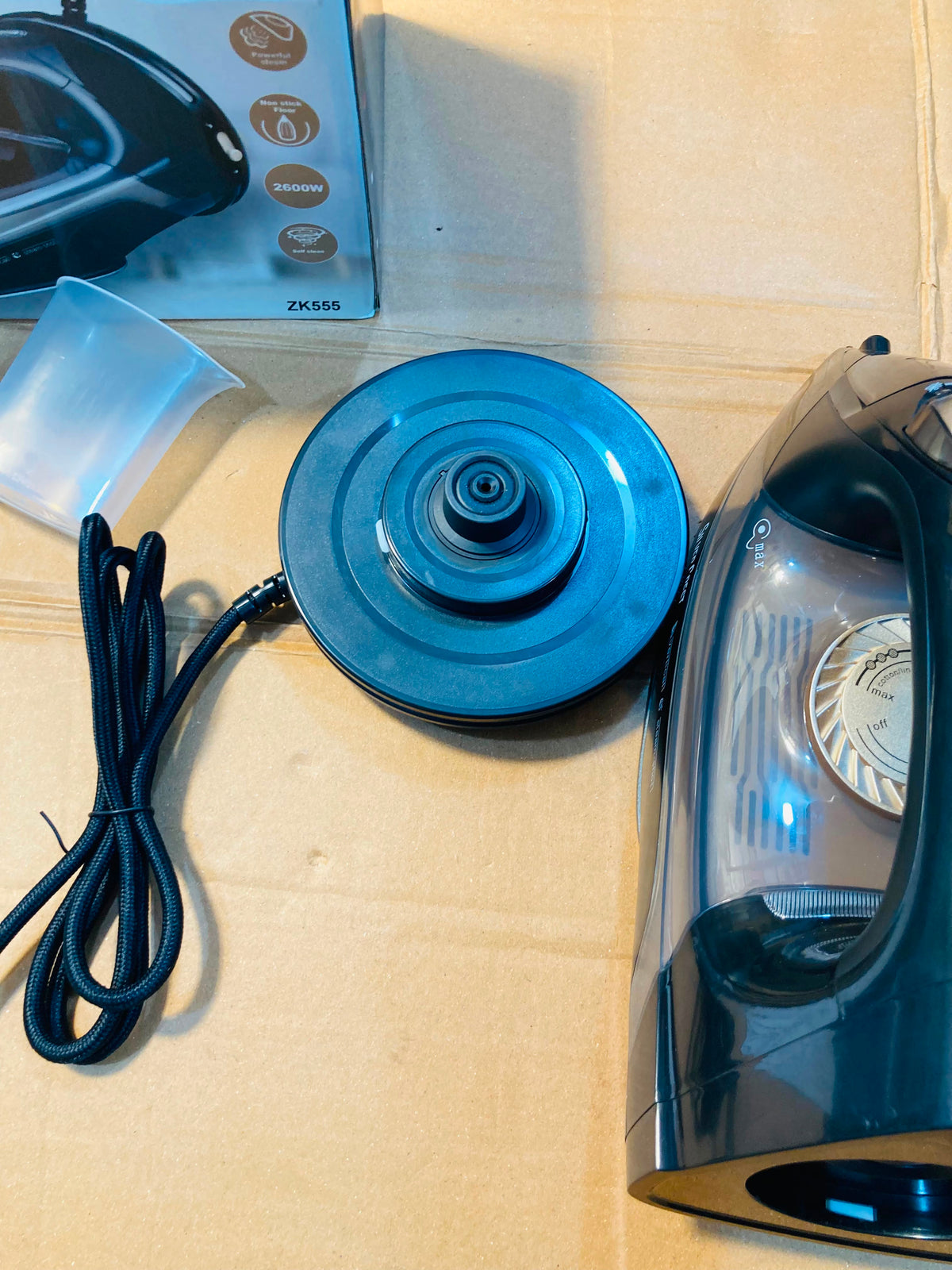 Silver Crest Perfect Care 2600W Steam Iron ZK555