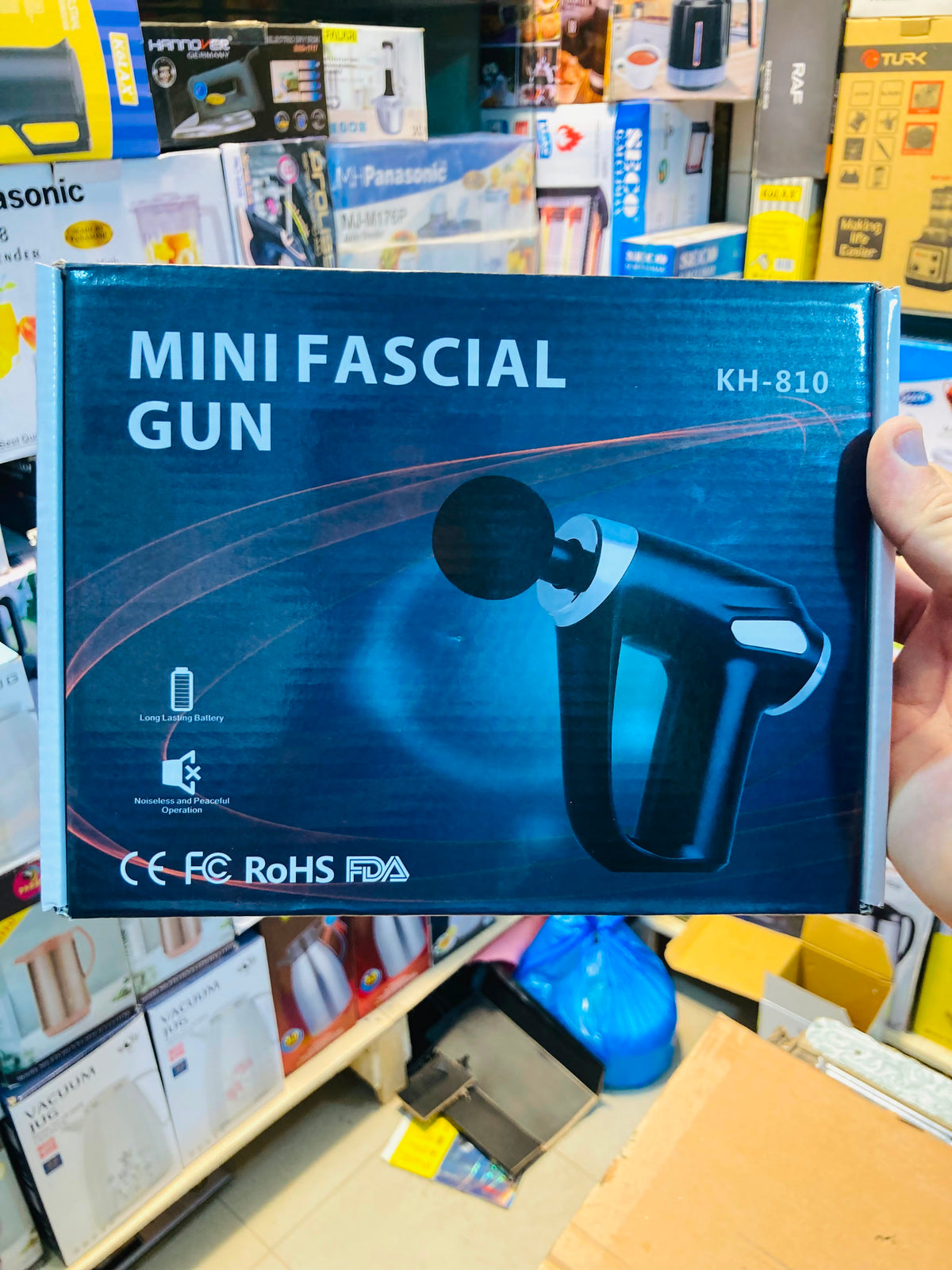 Mini Fascial Gun Deep Tissue Percussion Massager with 4 Massage Attachments  KH-810